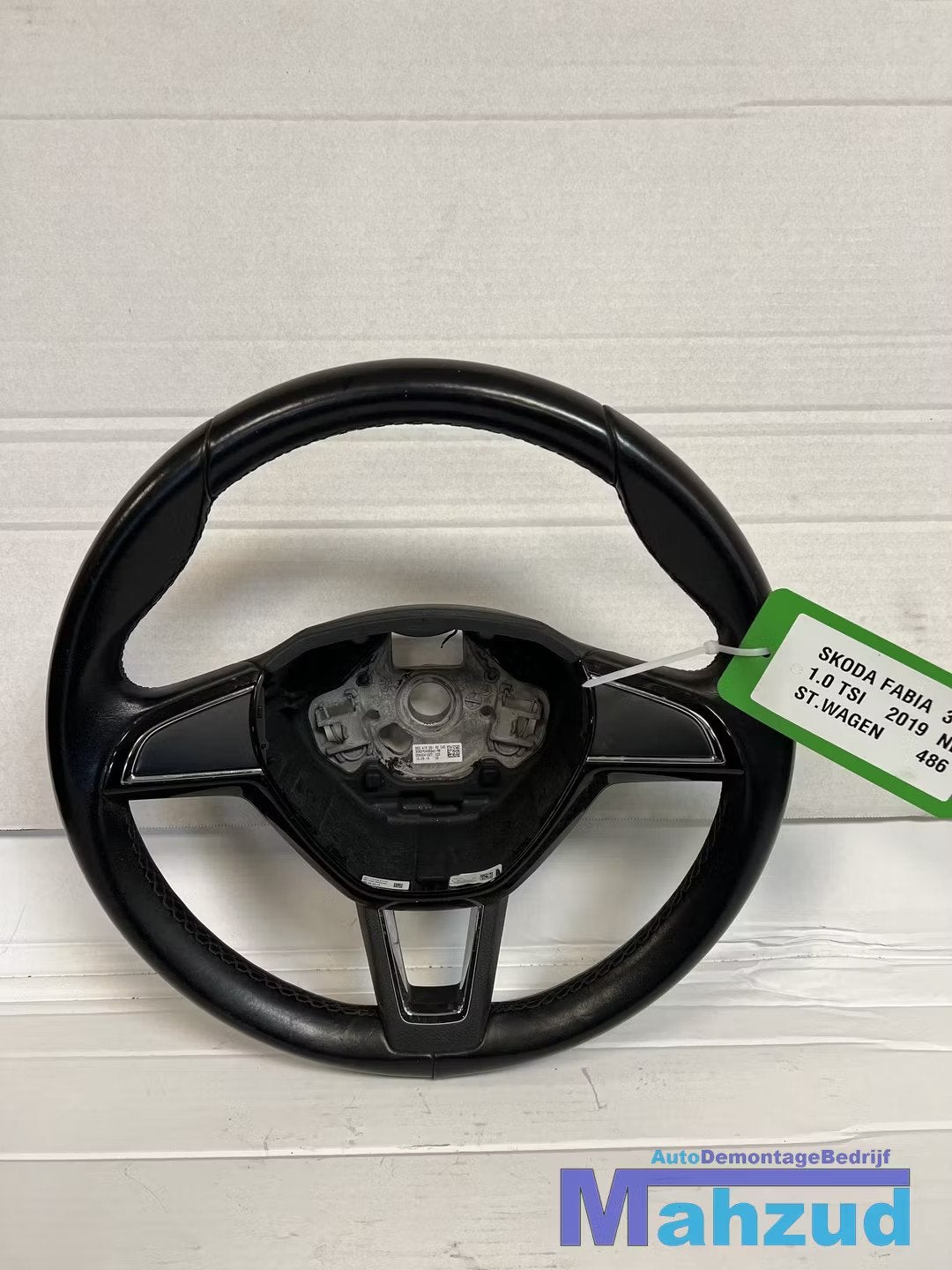 SKODA FABIA 3 stuurwiel stuur leder leer 2014-2021, Auto-onderdelen, Fabrikant BV, Gebruikt, Info@fabrikant.eu, Fabrikantstraat 1
1000 AA  Amsterdam, NL