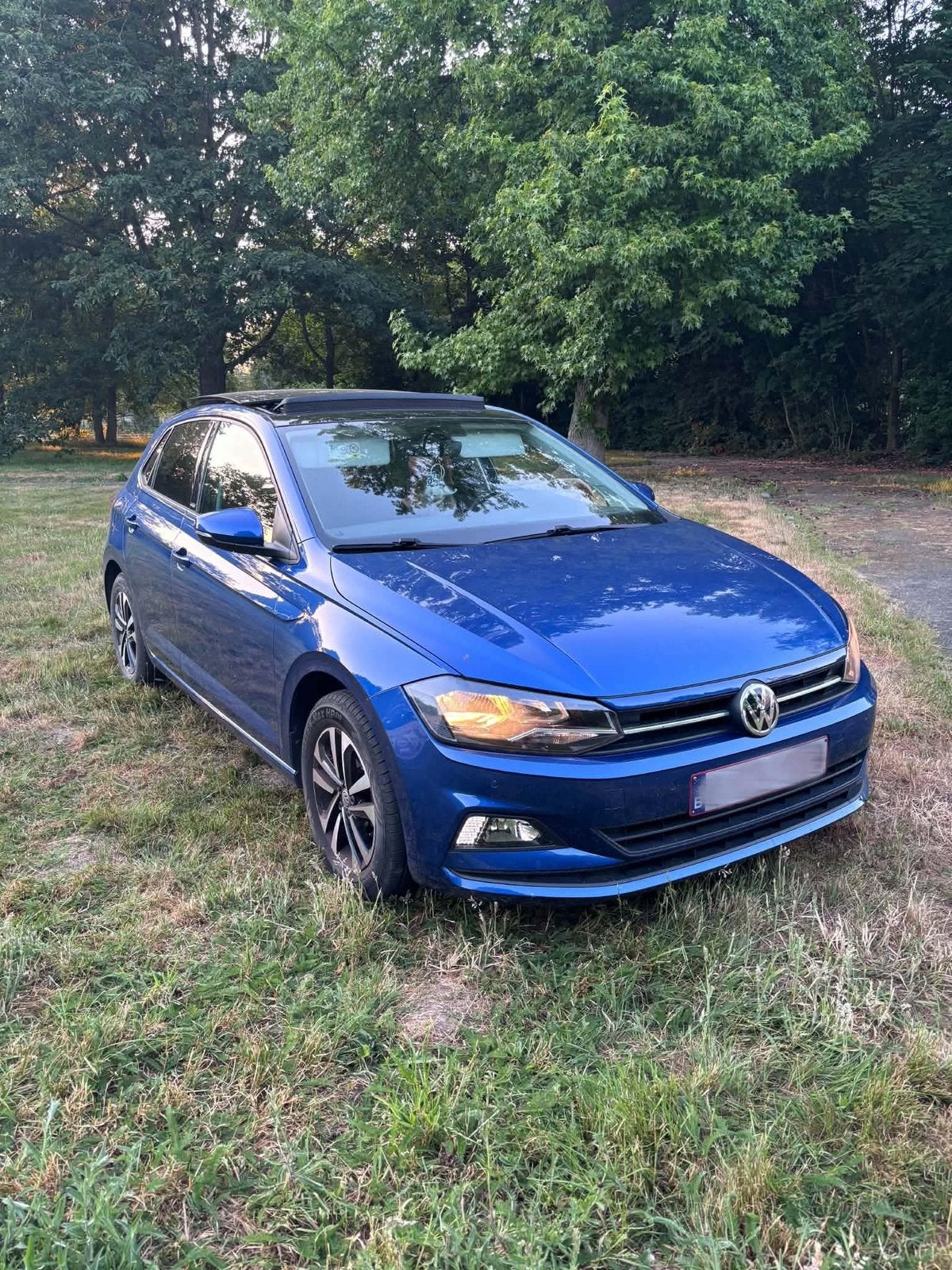 Vw polo 2020, Voorwielaandrijving, Stof, Zwart, Blauw