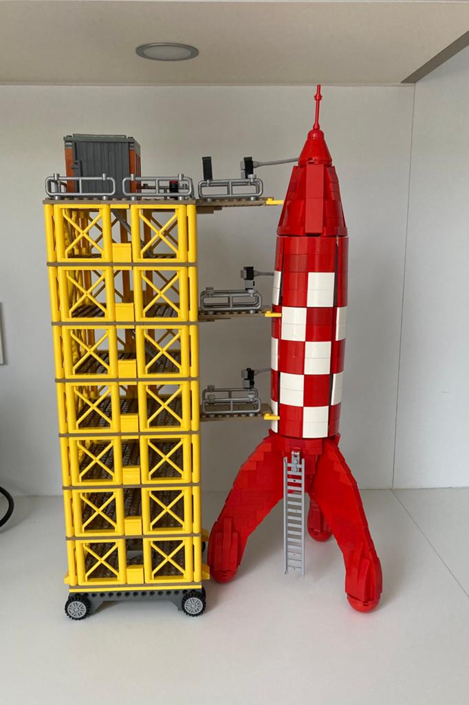 Fusée et sa tour de lancement, Enlèvement ou Envoi, Tintin, Neuf, Statue ou Figurine