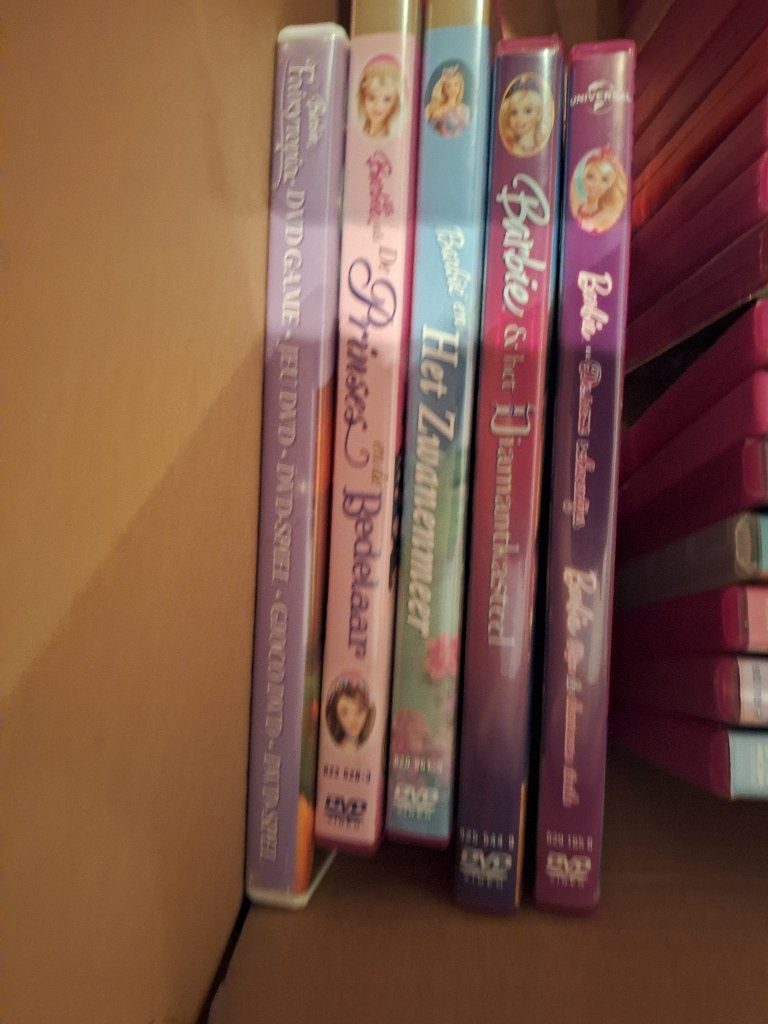 Barbie DVD Collectie - koopje 90 € voor 32 stuks., Cd's en Dvd's, Ophalen, Alle leeftijden, Poppen, Nederlands