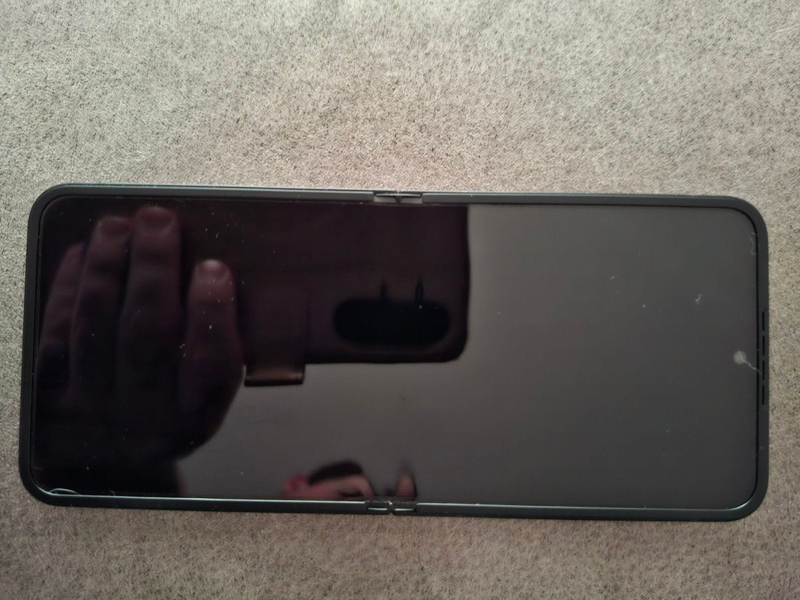TE KOOP
Samsung galaxy 7 Z flip 
Android 16
128 GB, 128 GB, Enlèvement