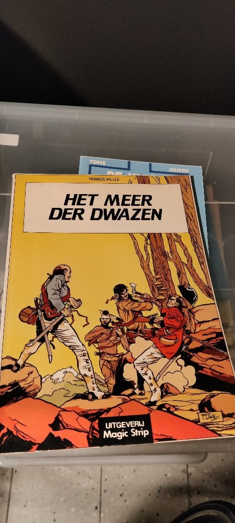Het meer der dwazen, Boeken, Eén stripboek, Francis Valles, Ophalen, Gelezen