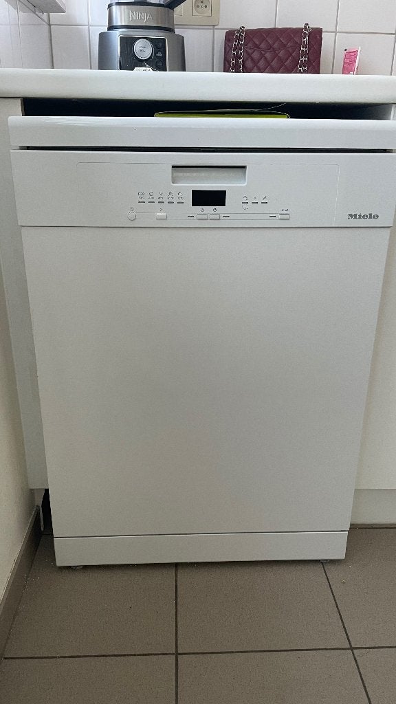 Koopje !Vaatwasser & / of Wasmachine, Postzegels en Munten, Ophalen, België