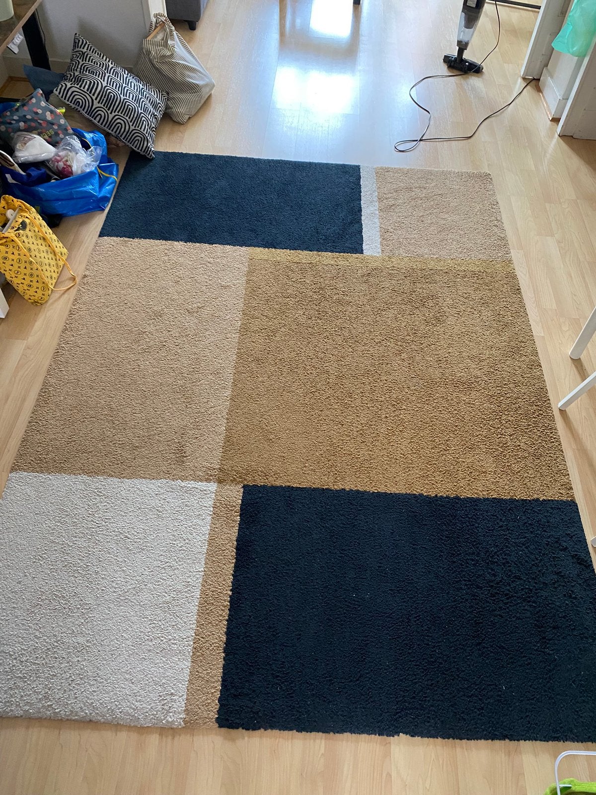 Big Ikea Rug for sale, Huis en Inrichting, Ophalen, Zo goed als nieuw