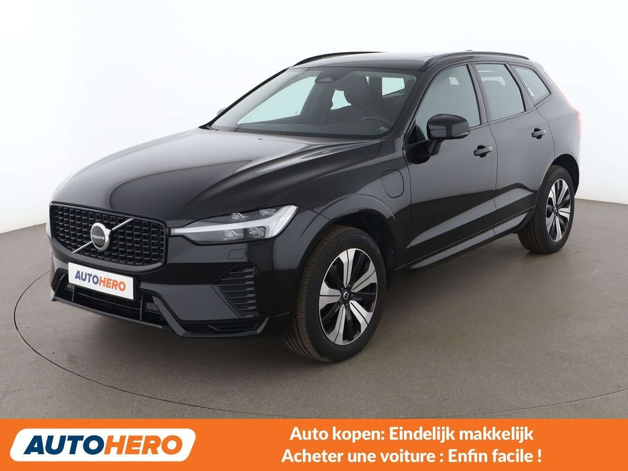 Volvo XC60 2.0 T6 Recharge Plug-in Hybrid Plus Dark AWD, Autos, Cuir, Achat, Euro 6, https://public.car-pass.be/vhr/c9464e73-a1b4-4204-9e53-f524b92cab88