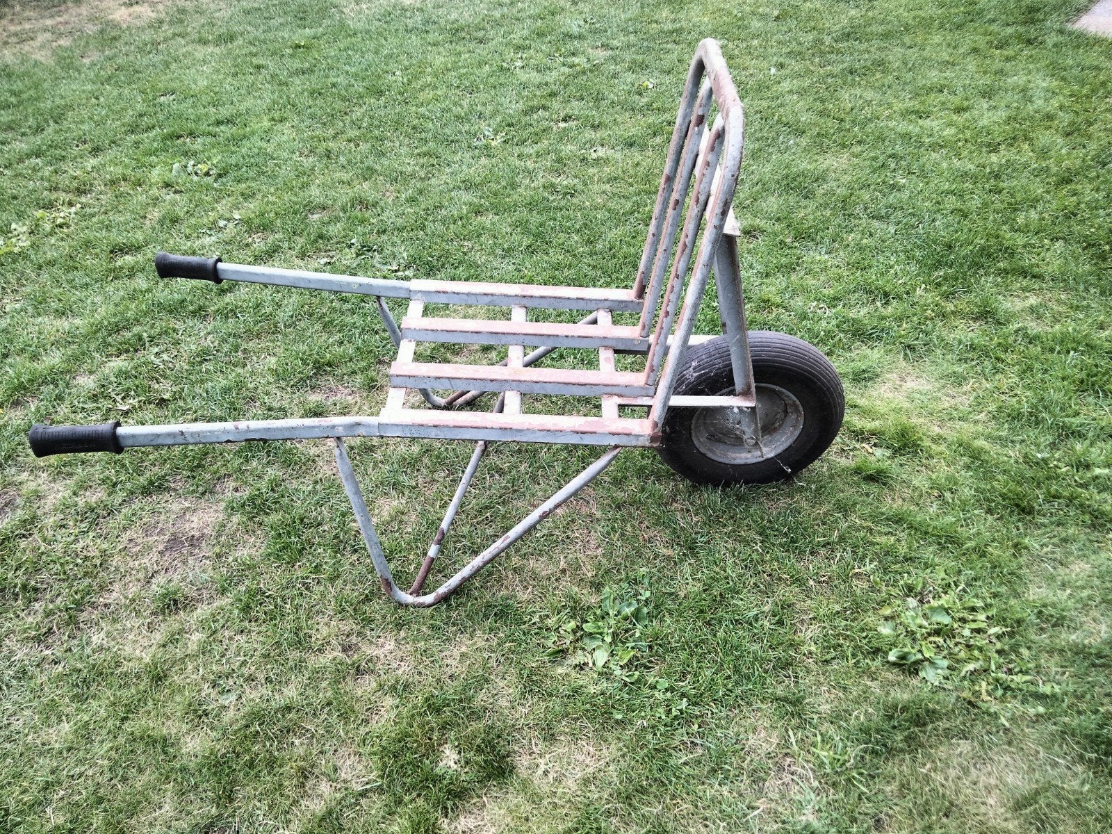 steenkruiwagen, Ophalen, Gebruikt, Handmatig, Eenwielig