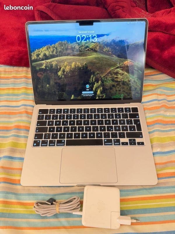 Macbook Air M2 16go ram / 512 gb SSD (84% batterie), 13 pouces, 512 GB, 4 Ghz ou plus, MacBook