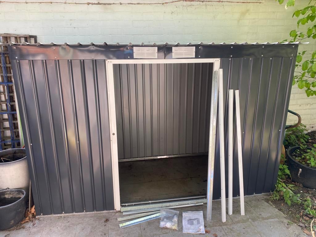 Metalen tuinhuis ZGAN, Ophalen, Zo goed als nieuw