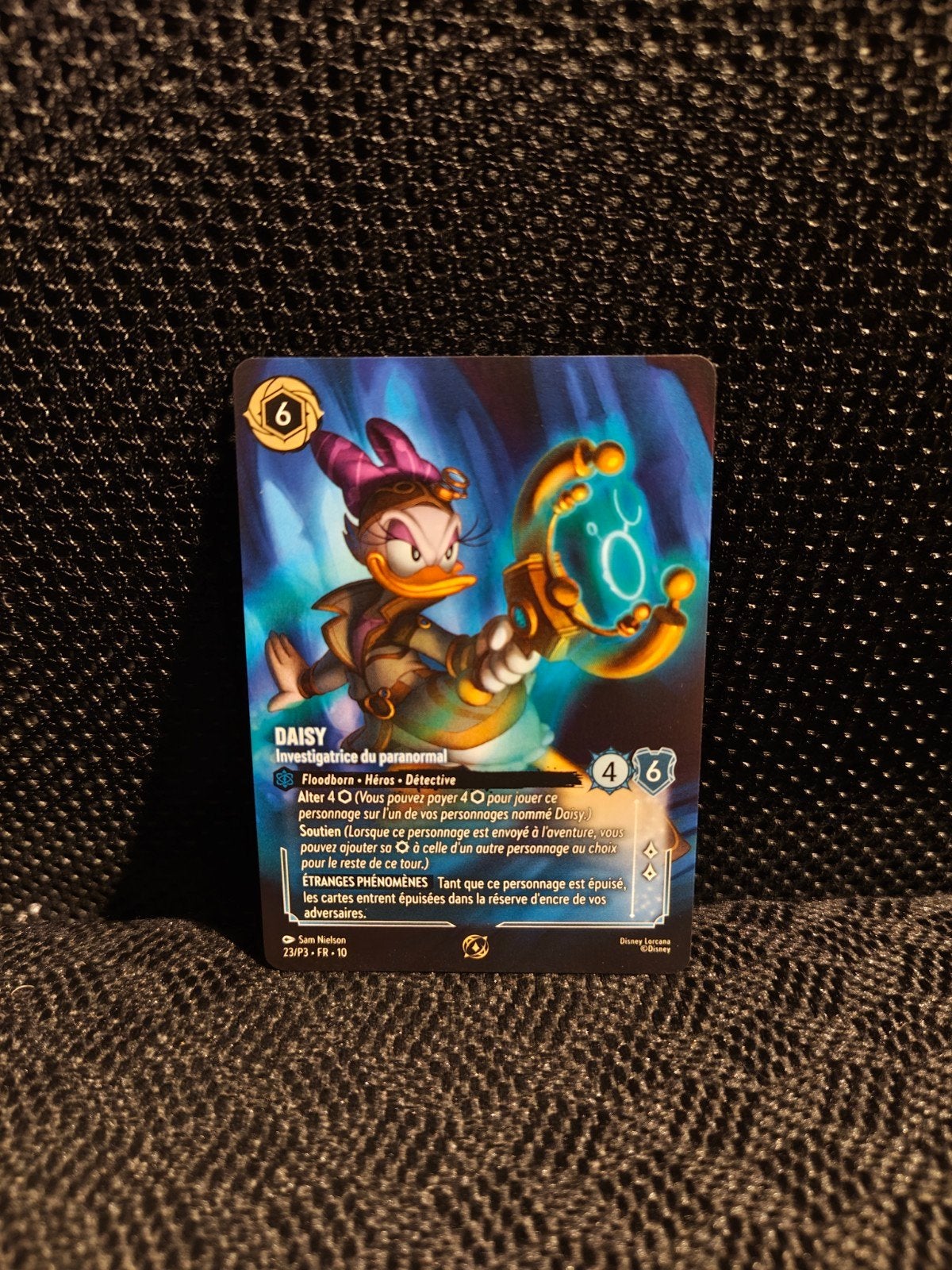 Disney Lorcana TCG: Daisy Duck, Paranormal Investigator, Ophalen of Verzenden, Nieuw, Losse kaart