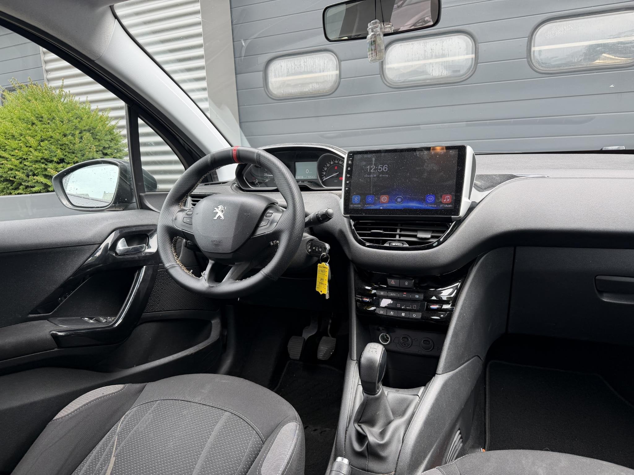 Peugeot 208 1.2 VTi Active | Navigatie | Climate Control | C, Auto's, Voorwielaandrijving, Euro 5, Stof, Gebruikt