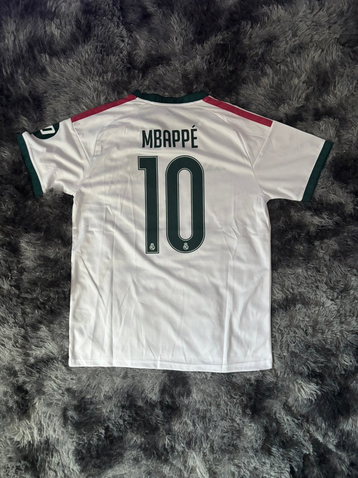 Real Madrid Home 2026/27 voetbalshirt van Kylian Mbappé, Sport en Fitness, Maat M, Ophalen of Verzenden, Nieuw, Shirt