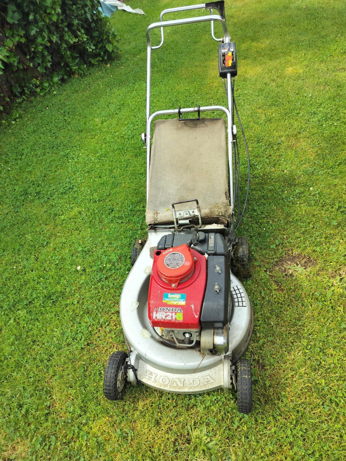 Tondeuse Honda HR215. Avec embrayage de lame., Enlèvement