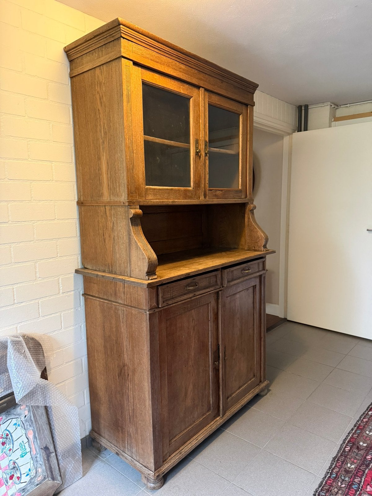 Antieke eikenhouten buffetkast, Huis en Inrichting, Ophalen, Gebruikt, 100 tot 150 cm, 200 cm of meer
