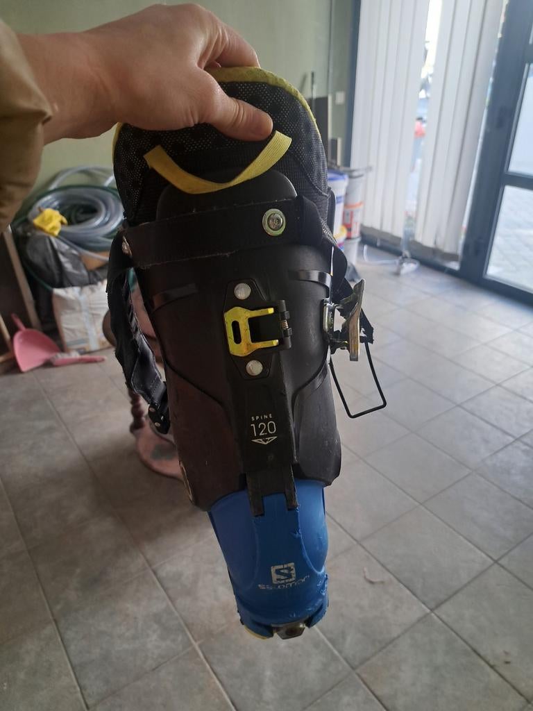 Tourski schoenen maat 43 Salomon, Sport en Fitness, Ophalen, Gebruikt, Schoenen, Salomon