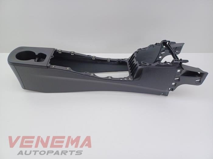 Middenconsoles van een Opel Corsa, Gebruikt, -, -, Opel