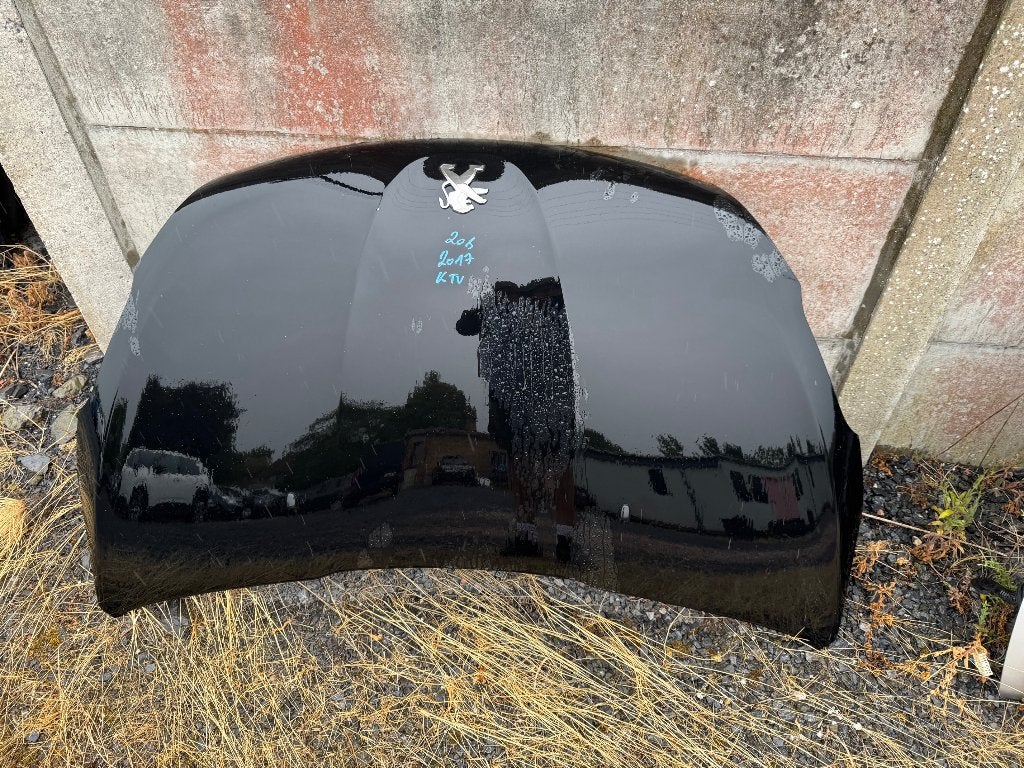 Capot Peugeot 208, Autos : Pièces & Accessoires, Enlèvement, Utilisé, Capot moteur, Avant