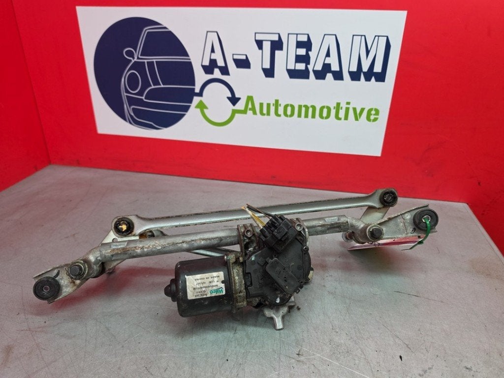 MOTEUR + TRINGLERIE ESSUIE GLACE AVANT Opel Mokka / Mokka X, Valeo, Opel, Utilisé, 100, rue de Courcelles
75017  Paris, FR