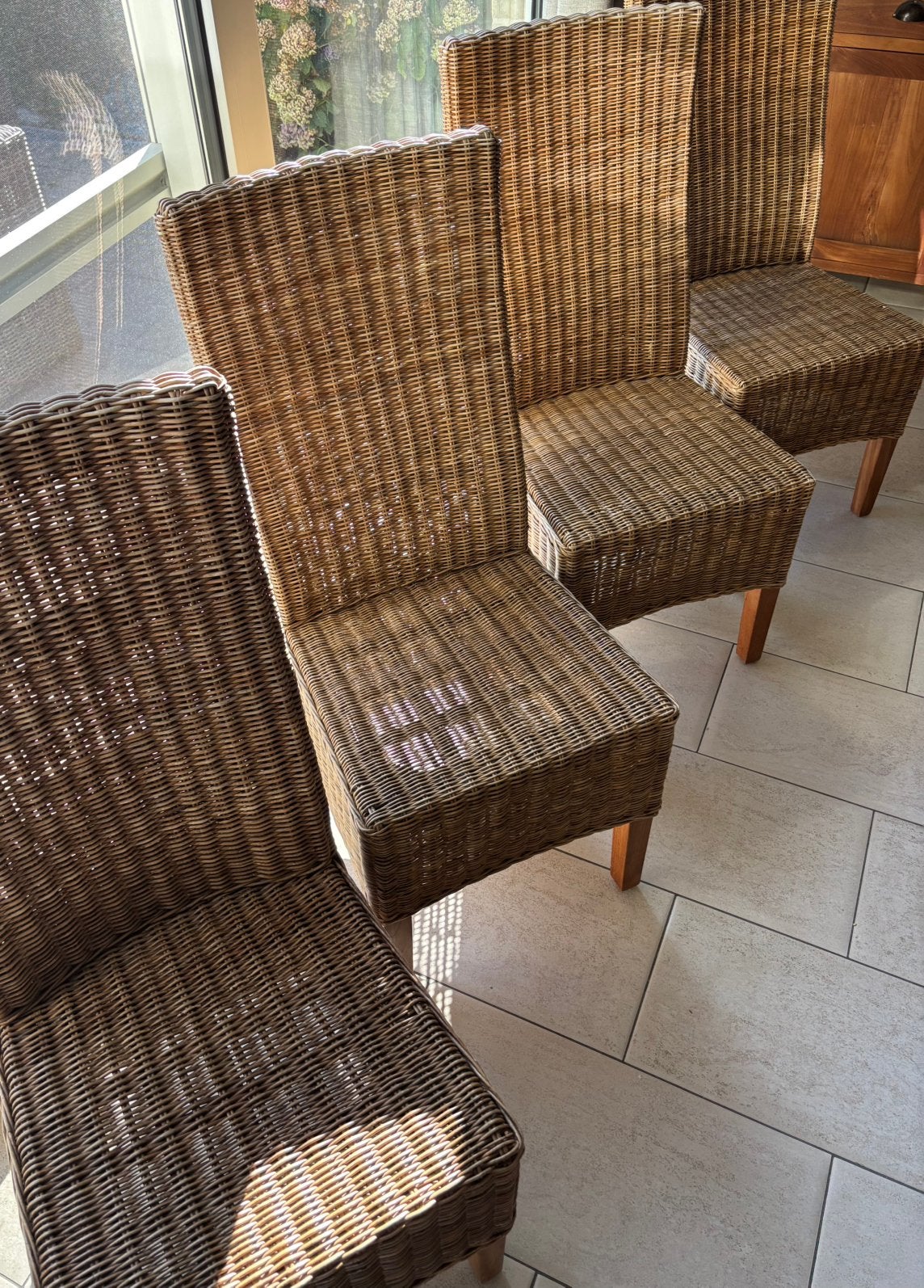 Fauteuils en rotin à dossier haut., Osier ou Rotin, Comme neuf, Enlèvement, Cinq, Six Chaises ou plus