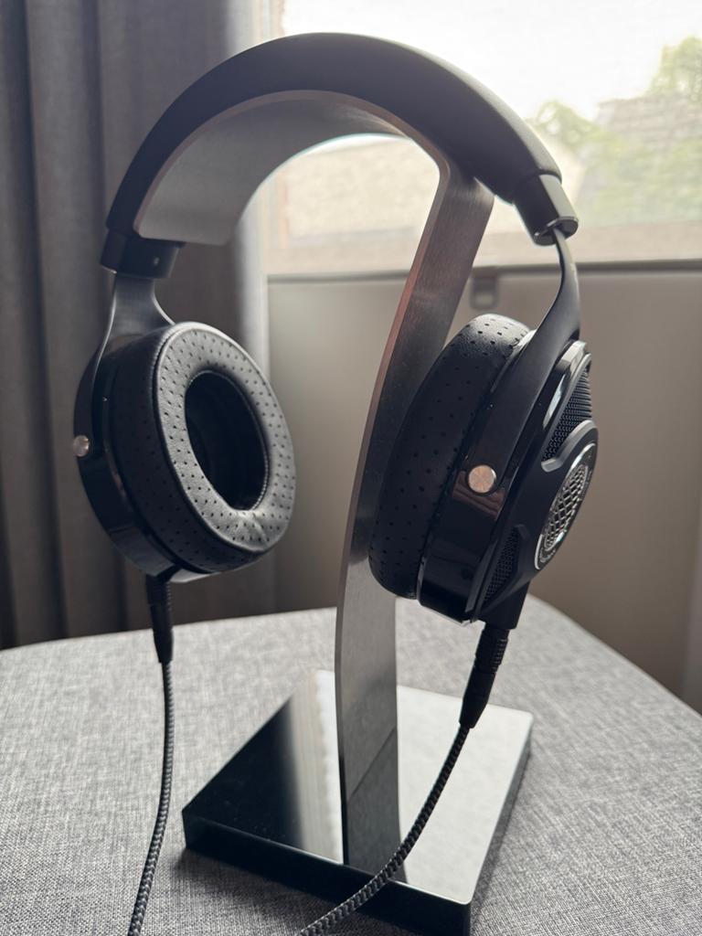 Focal Utopia Reference Headphones & Stand, Ophalen of Verzenden, Zo goed als nieuw, Over oor (circumaural), Overige merken