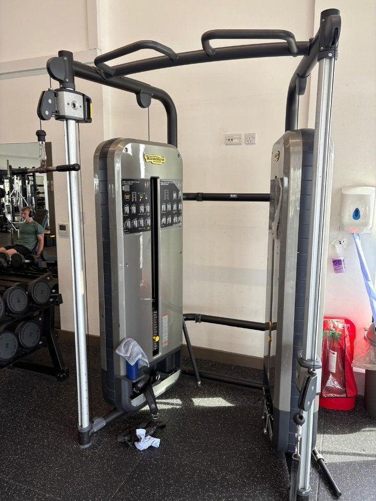 Kit Technogym complet (26 appareils) — Comme neuf, Enlèvement, Utilisé, Autres types, Autres matériaux