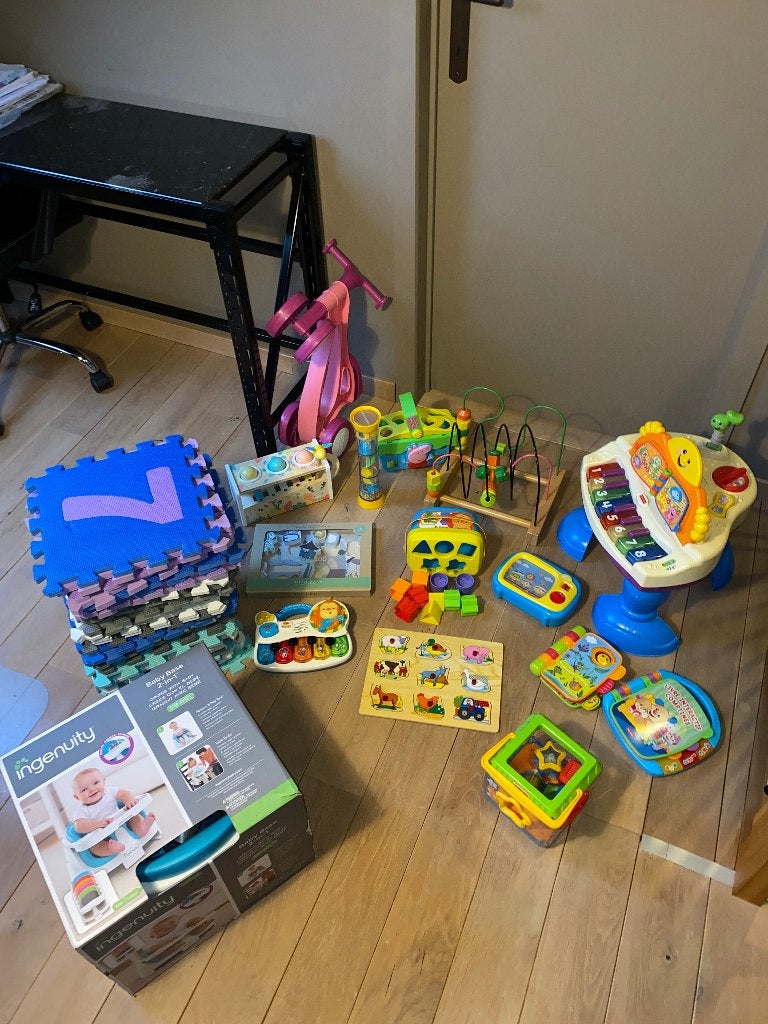 Lot enfant bébé de 1 à 4 ans <<, Enfants & Bébés, Enlèvement, Utilisé