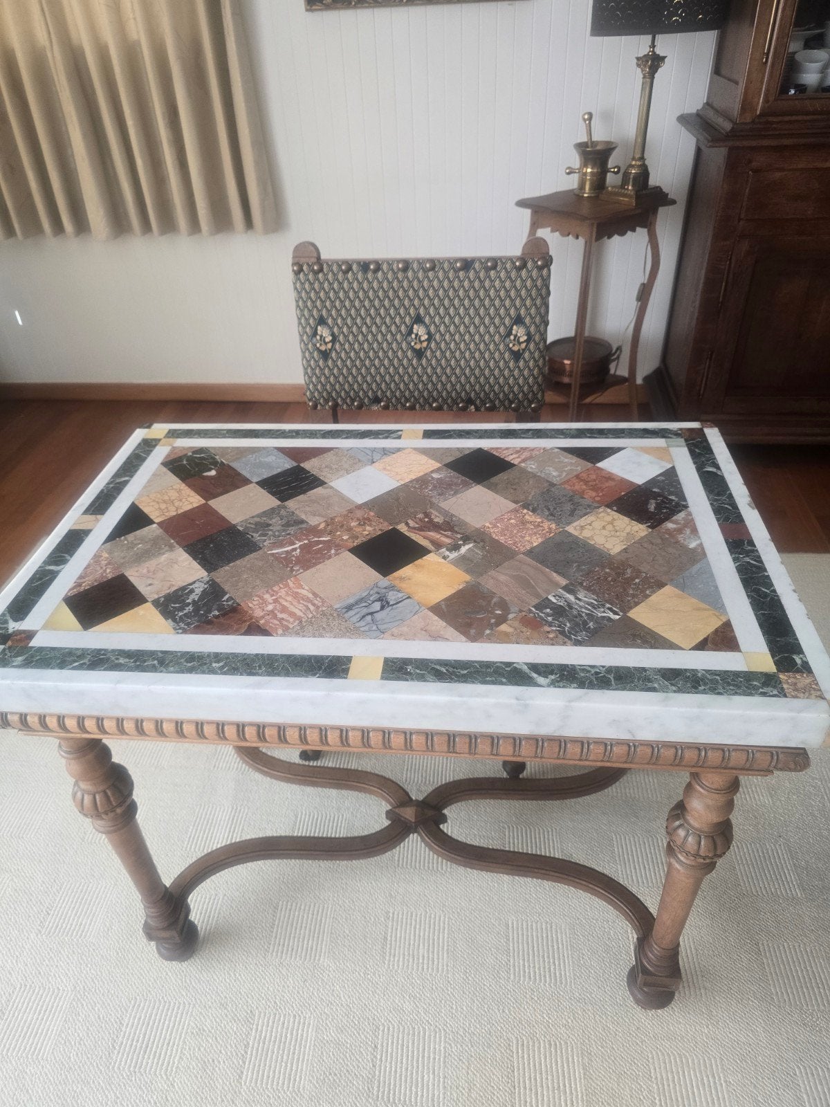 zeer robuste tafel met dik marmeren blad + mooie bijhorende, Antiek en Kunst, Ophalen