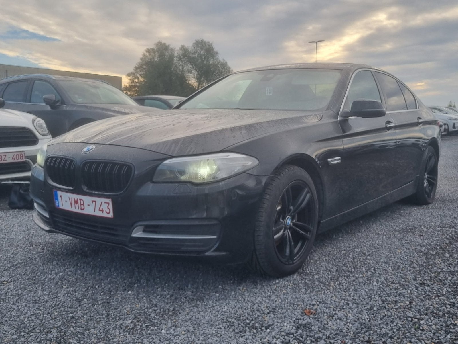 BMW 518d***Euro 6b***Full Options***, Autos, Boîte manuelle, Entretenue par le concessionnaire, Particulier, 4 cylindres