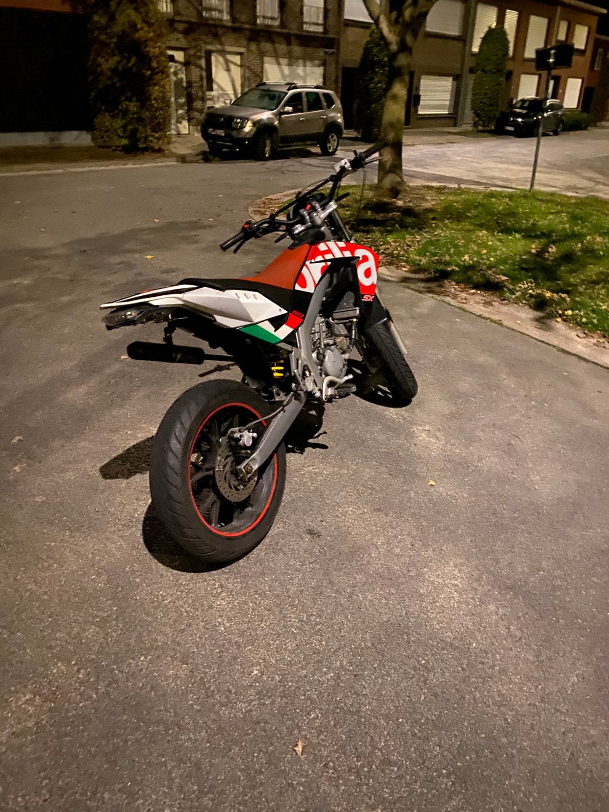 Aprilia sx 50, Fietsen en Brommers, Brommers | Derbi, Ophalen, Zo goed als nieuw