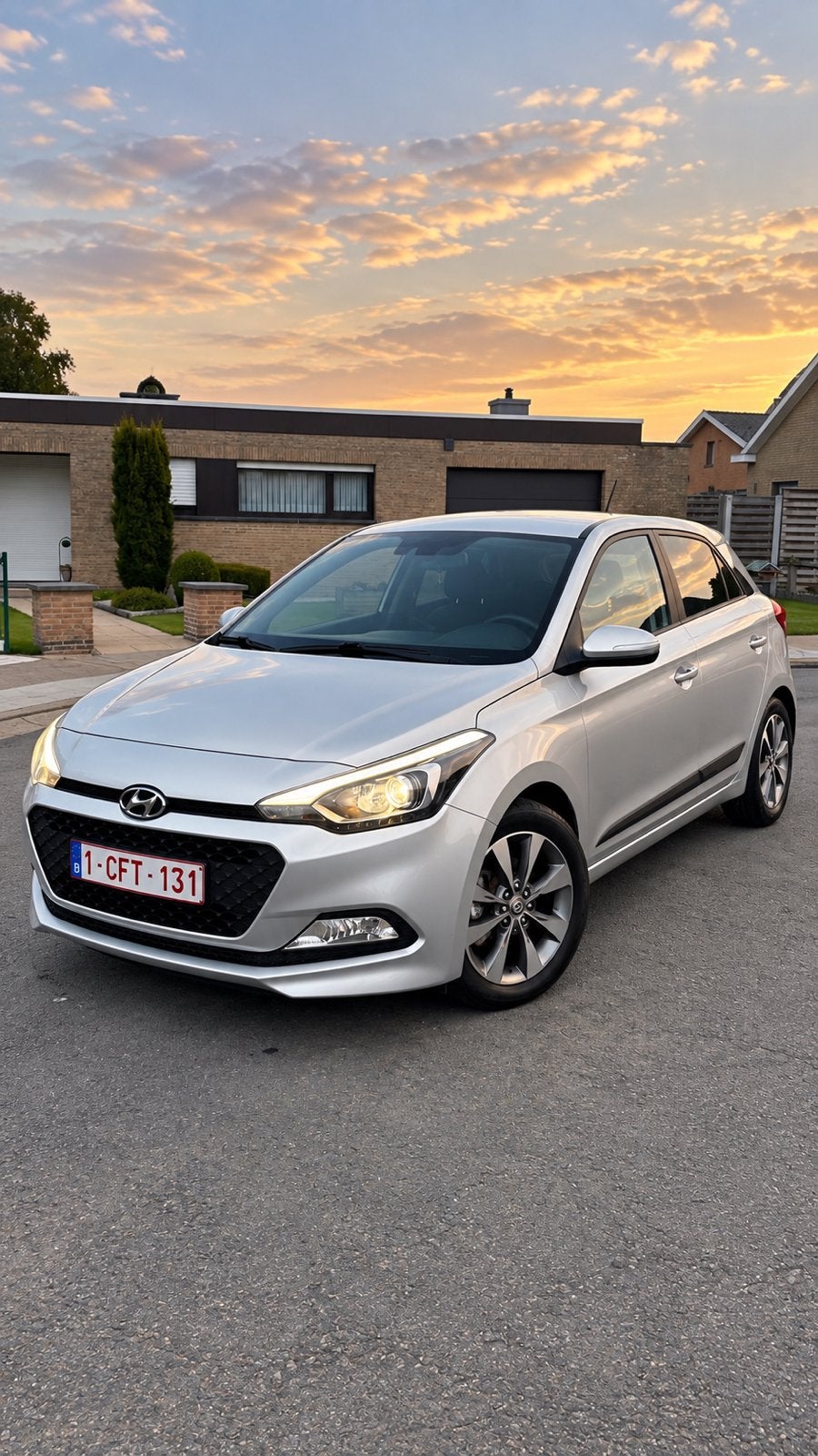 HYUNDAI i20 – Special Edition Play, Auto's, Dealer onderhouden, Stof, Handgeschakeld, 5 deurs