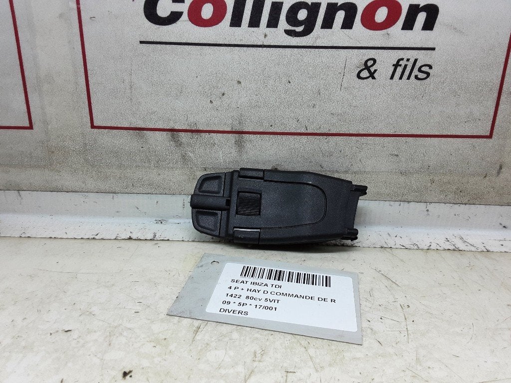 DIVERSEN DIVERS Seat Ibiza IV (6J5) (6J0959441), Gebruikt, Service@seat.de, Seat Deutschland GmbH, Seat