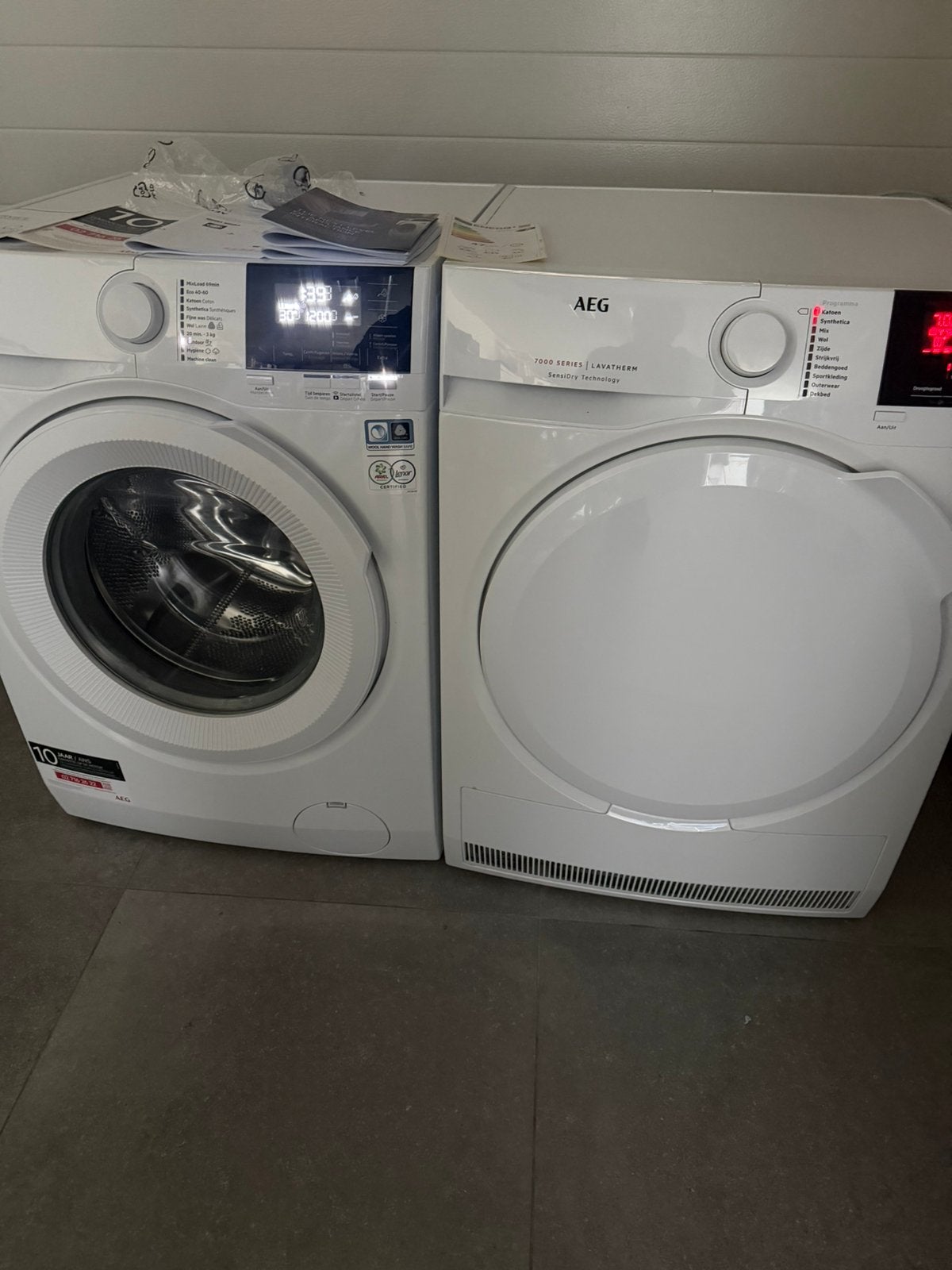AEG Wasmachine en AEG Warmtepomp Droogkast, Elektronische apparatuur, Wasmachines, Ophalen, Zo goed als nieuw