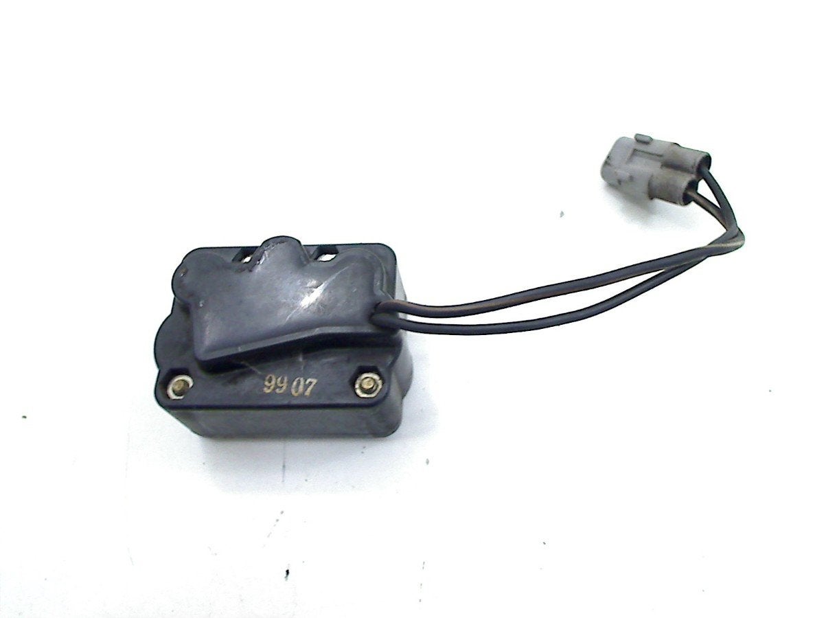 DIVERS RELAIS Suzuki TL 1000 R 1998-2003 (TL1000R), Dhr. S. di Majo, Utilisé, Info@cama-motorparts.nl, P.J. Troelstraweg 8 8
3144 CX  MAASSLUIS, NL