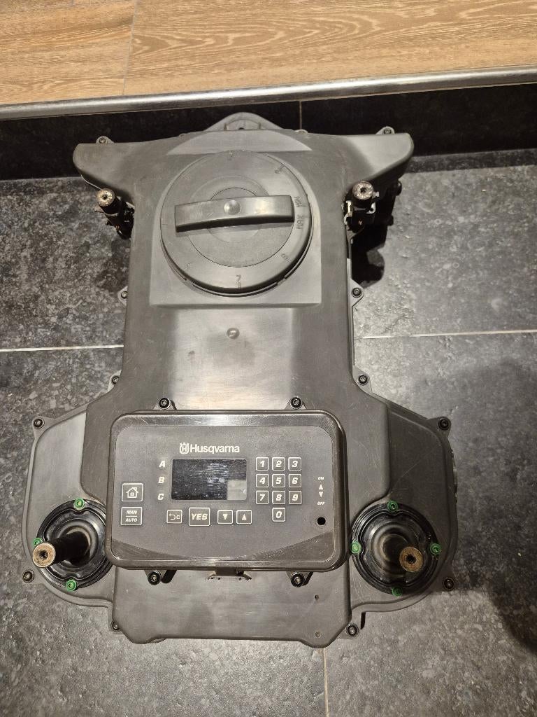 chassis husqvarna 220AC, Ophalen, Gebruikt, Husqvarna