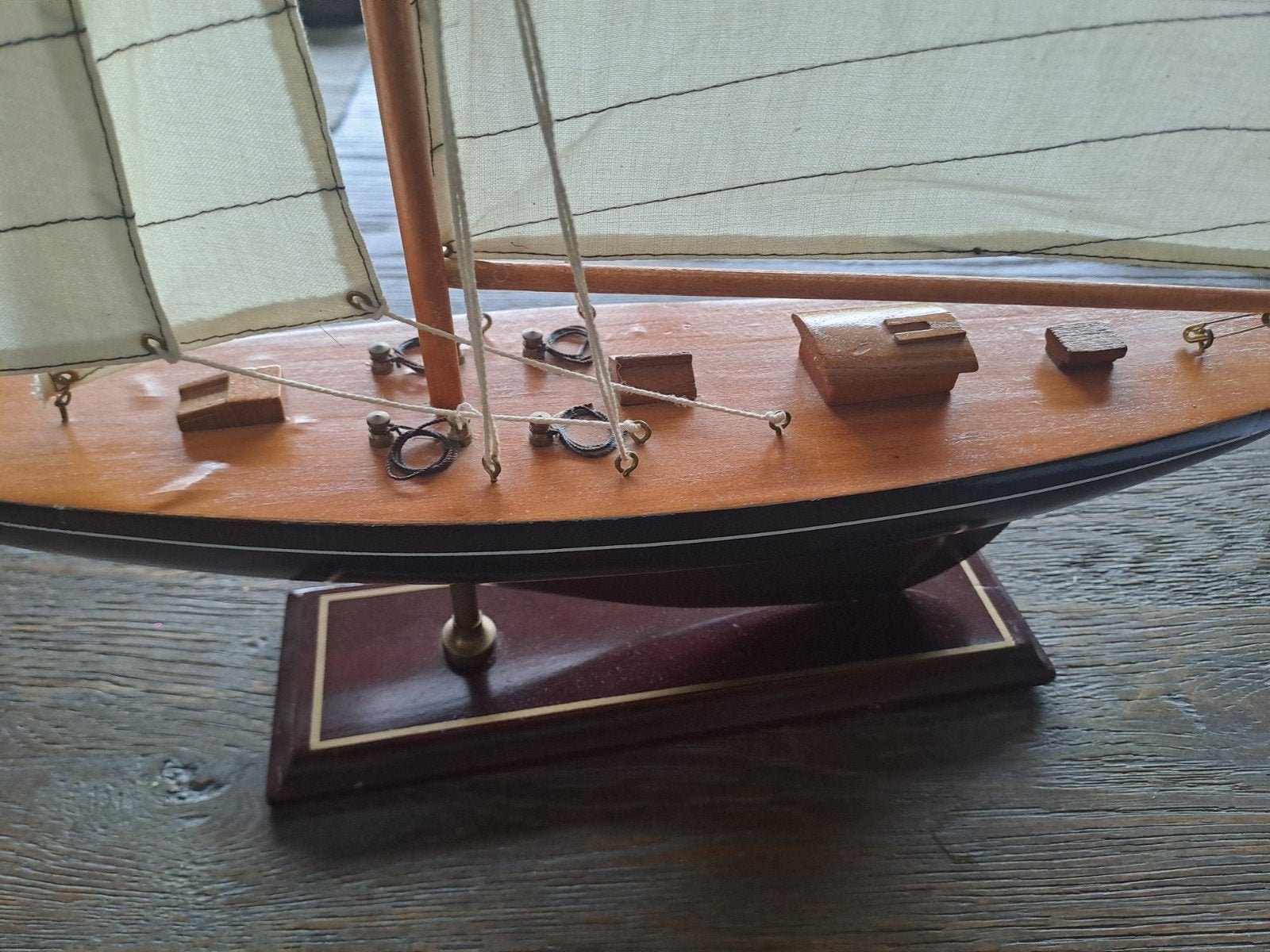 houten model klassiek zeiljacht 63 cm hgte, Hobby en Vrije tijd, Modelbouw | Boten en Schepen, Ophalen, Gebruikt