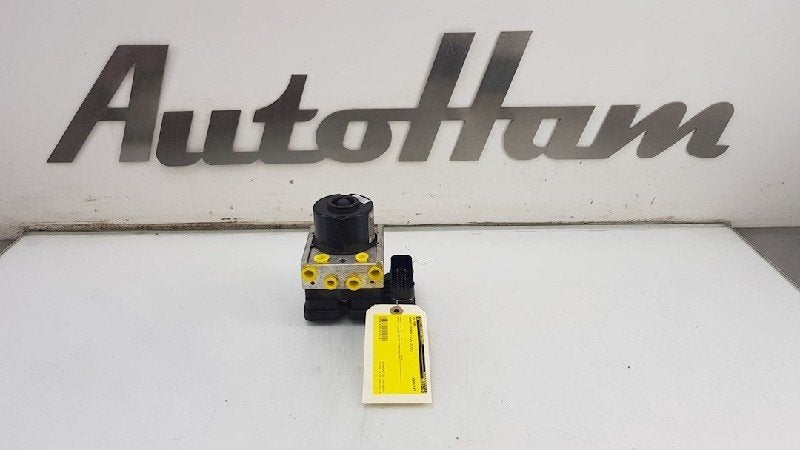 BLOC ABS (FREINS ANTI-BLOCAGE) Renault Twingo II (CN), Renault, Sodener Straße 9
65824  Schwalbach, DE, Utilisé, Continental Aftermarket & Services GmbH