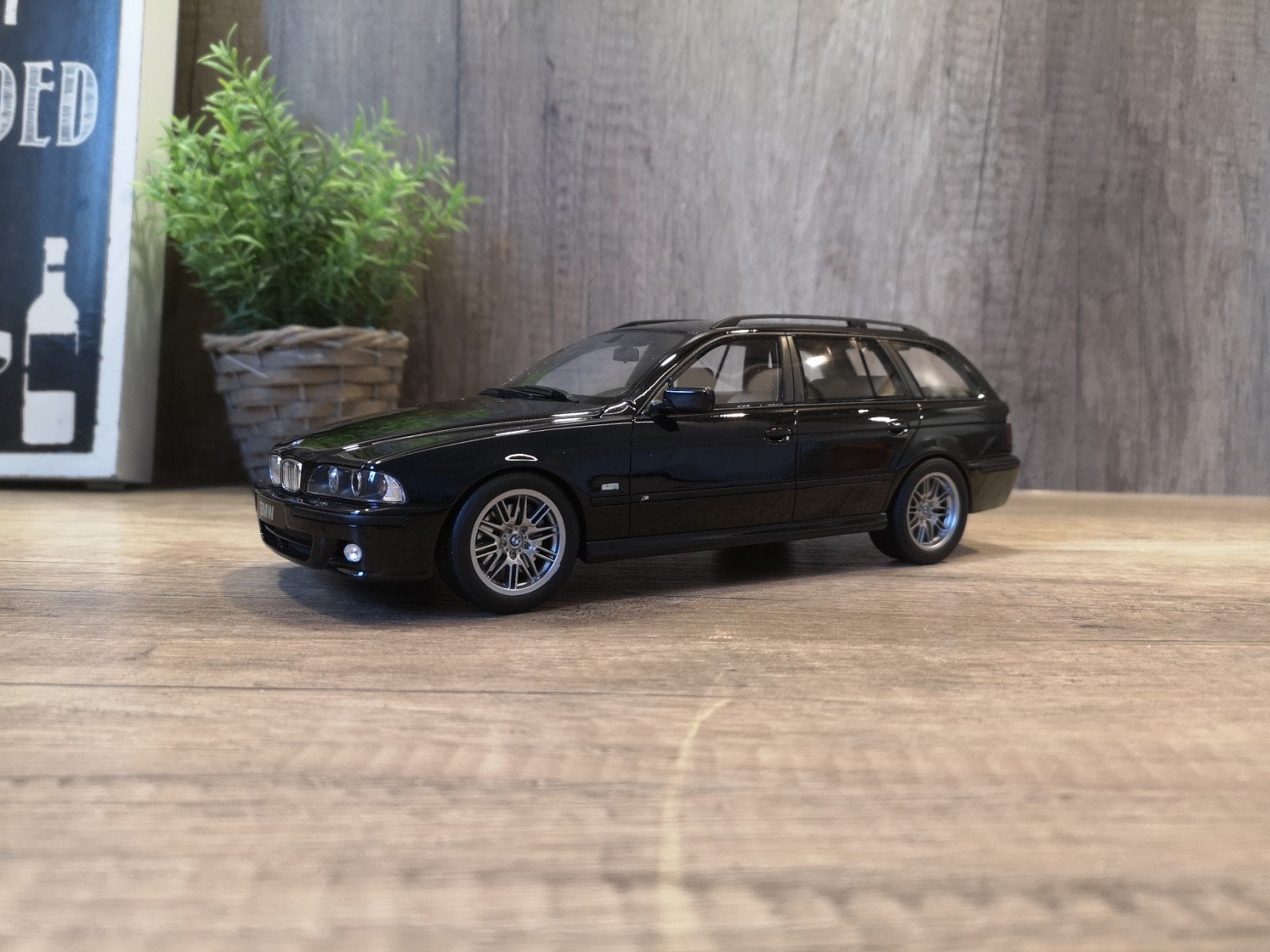 1:18 Ottomobile BMW E39 540i Touring, Hobby & Loisirs créatifs, Voitures miniatures | 1:18, Enlèvement ou Envoi, OttOMobile