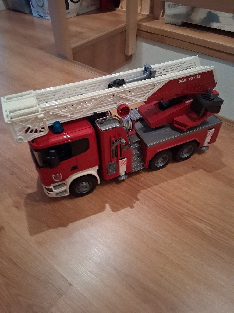 Bruder camion, Ophalen, Zo goed als nieuw