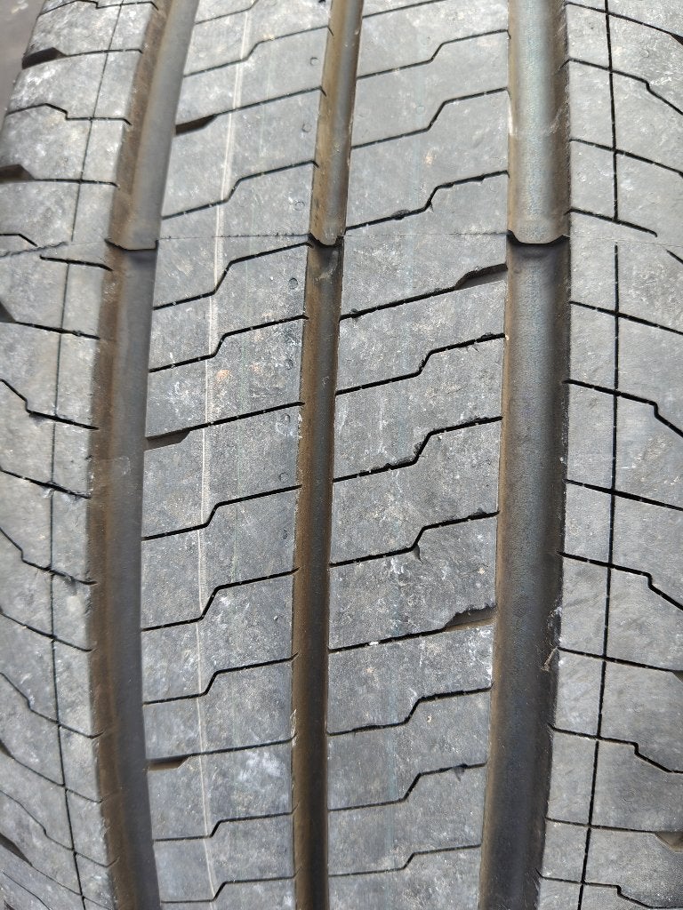 Pneus d'été Continental, Autos : Pièces & Accessoires, Neuf, 16 pouces, Pneus été, Véhicule utilitaire