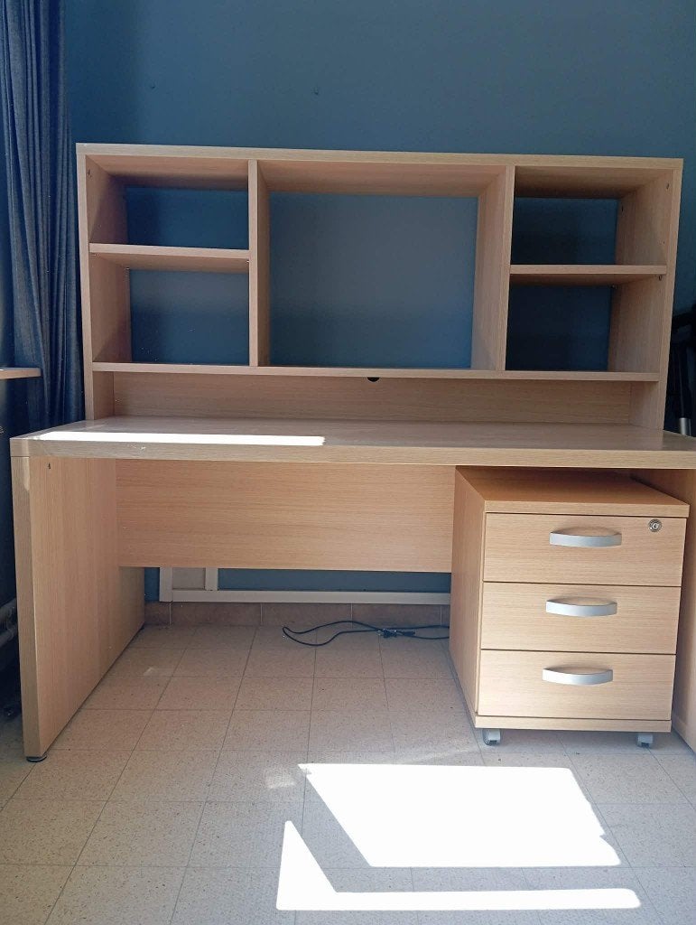 Bureau, Huis en Inrichting, Ophalen, Hout, Demontabel, Zo goed als nieuw