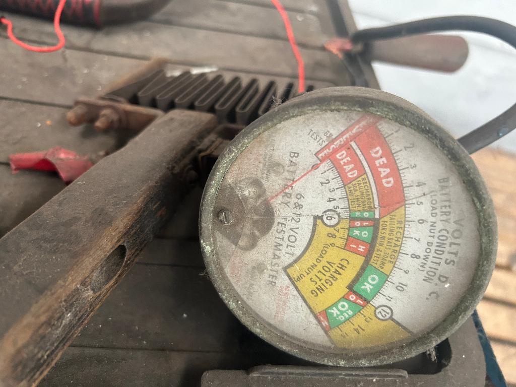TESTEUR DE BATTERIE VINTAGE, Enlèvement, Utilisé