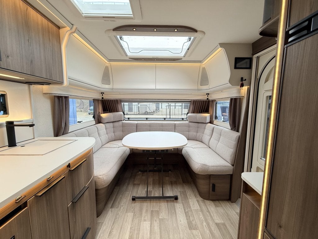 Kabe Safir 600 TDL KS, Schokbreker, Rondzit, Bedrijf, Kabe