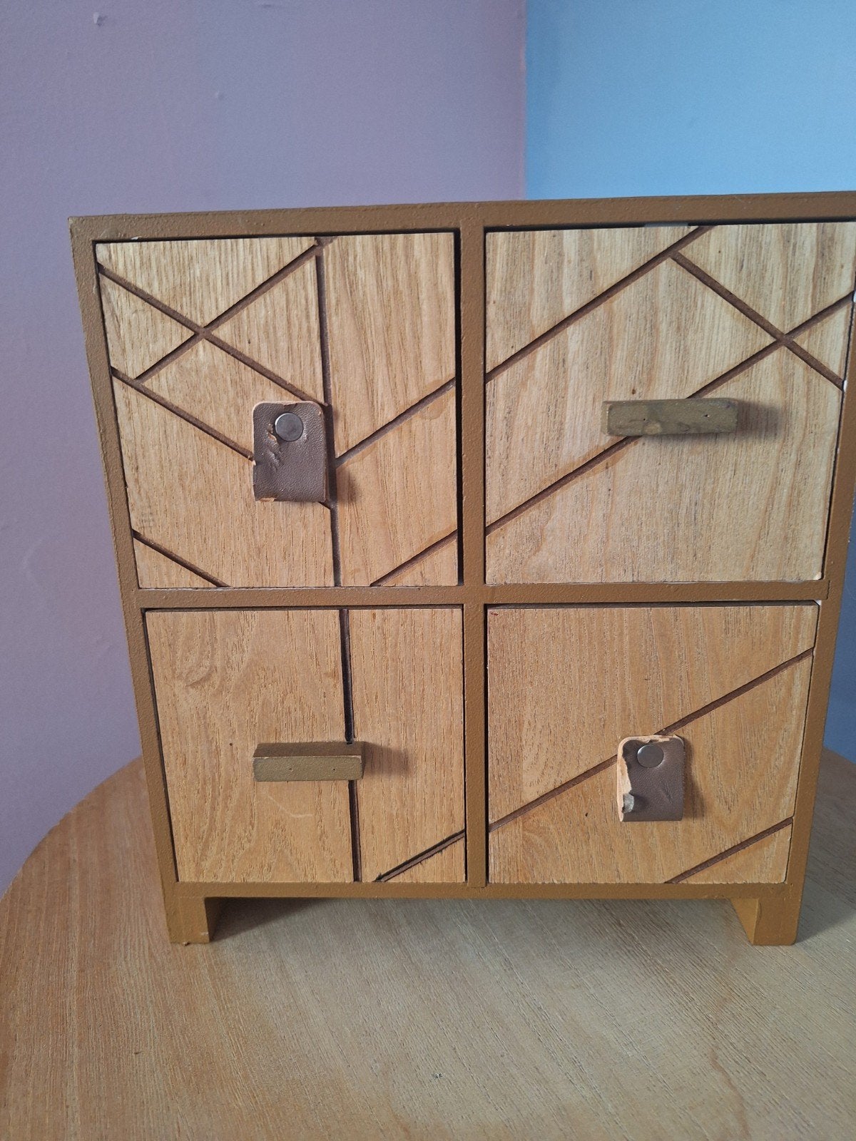 houten mini-ladekastje, Ophalen