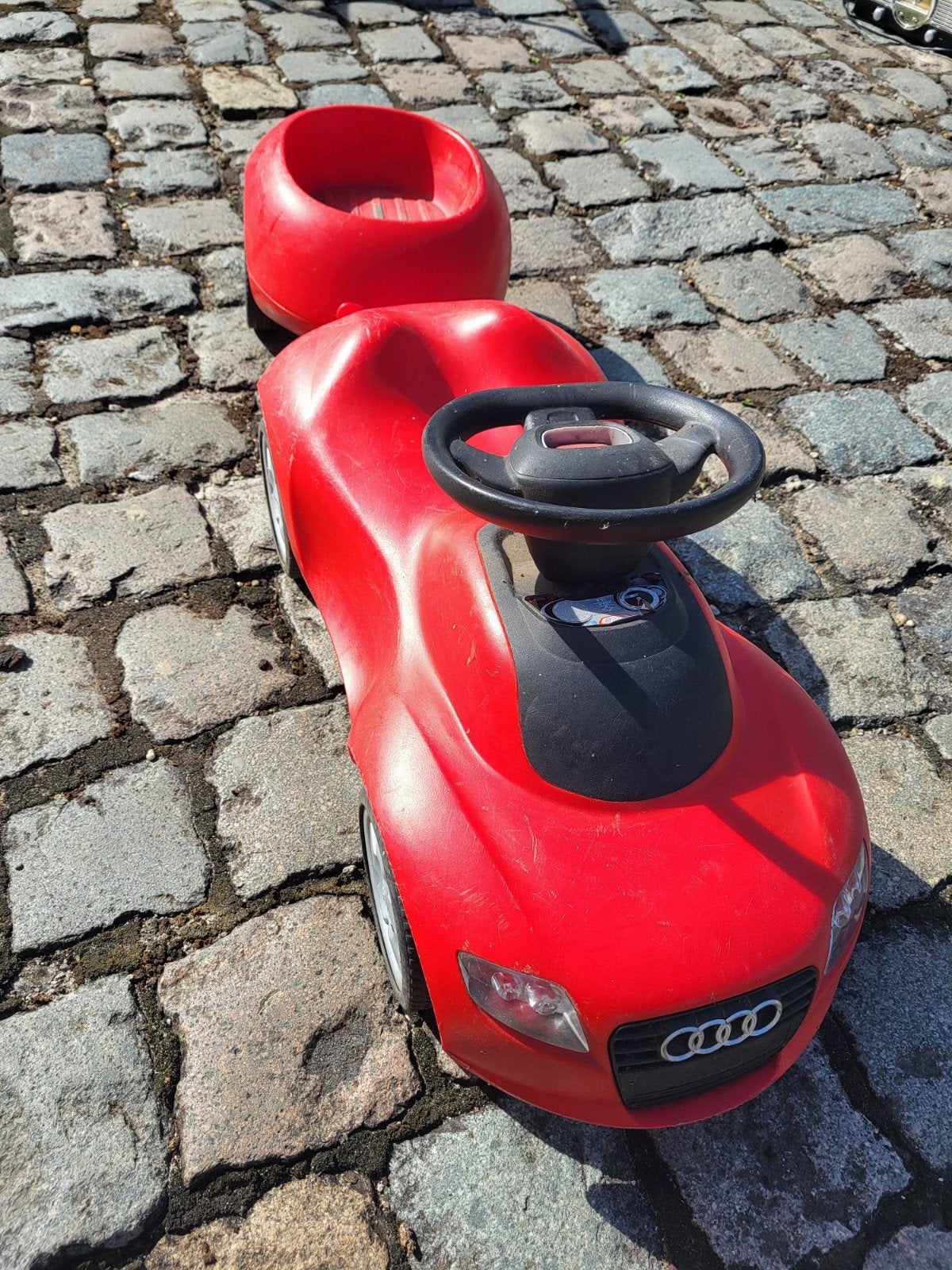 audi loopauto met kar, Enfants & Bébés, Jouets | Extérieur | Véhicules à batterie