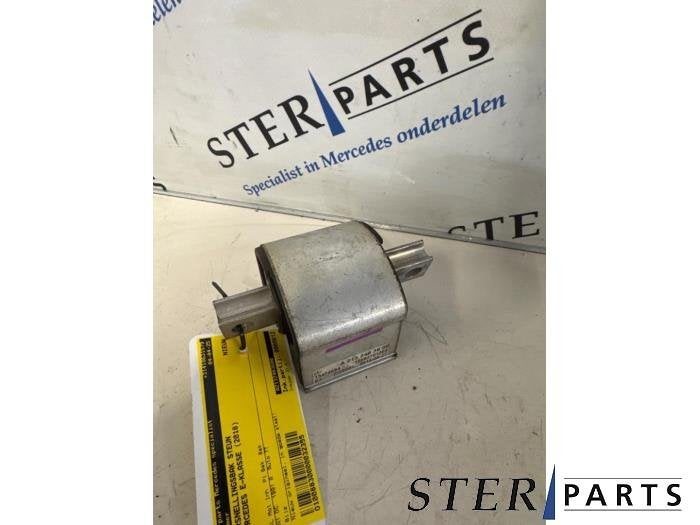 Support boîte de vitesse d'un Mercedes E-Klasse, Neuf, -, -, Enlèvement ou Envoi