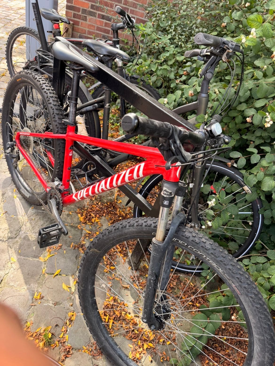 Specialized moutain bike, Fietsen en Brommers, Ophalen, 16 tot 20 inch, Velgrem, Stuur 360° draaibaar