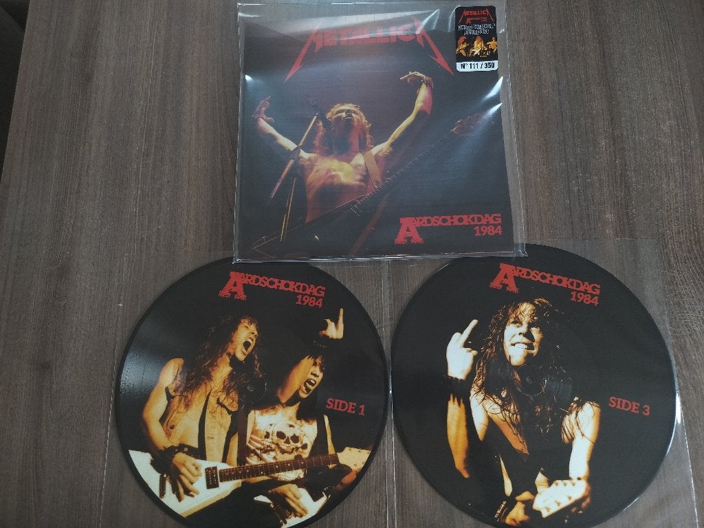 METALLICA - AARDSCHOKDAG 1984 - 2 lp PICTURE disk, CD & DVD, Vinyles | Hardrock & Metal, Pochette gatefold, Enlèvement ou Envoi