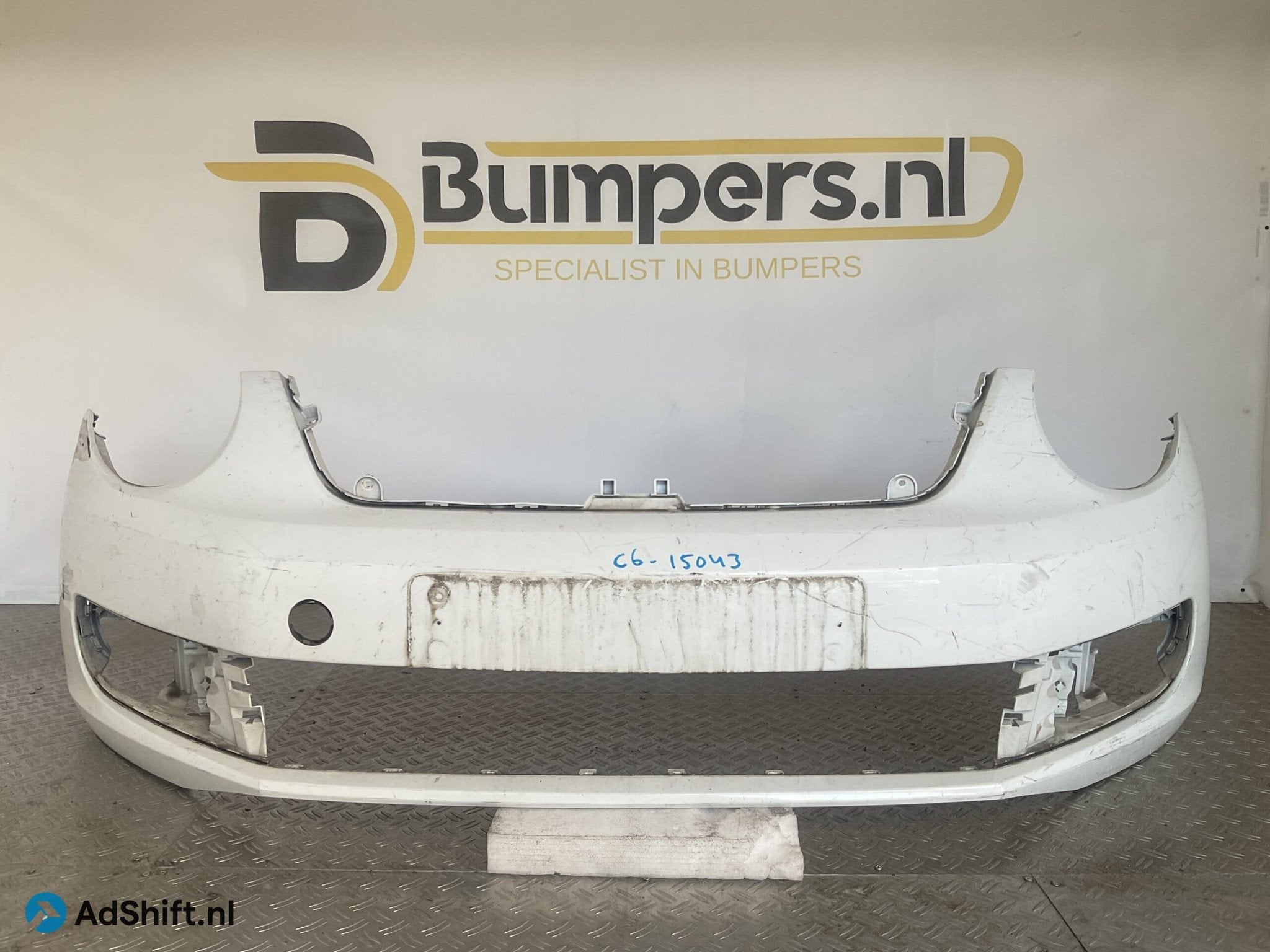 Bumper Volkswagen Beetle A5 5C5807218E Voorbumper C6-15043z, Auto-onderdelen, Bumper