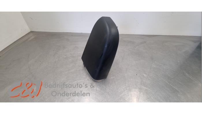 Bumperhoek links-achter van een Renault Trafic, Gebruikt, -, Renault, -