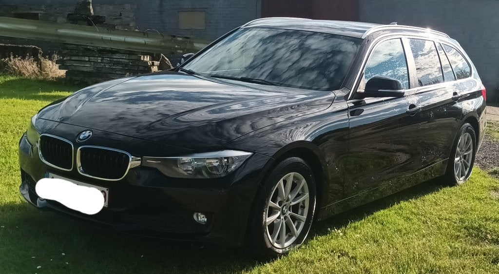 BMW 318D LUXE LIJN, Auto's, Euro 5, 1995 cc, Zwart, 4 cilinders