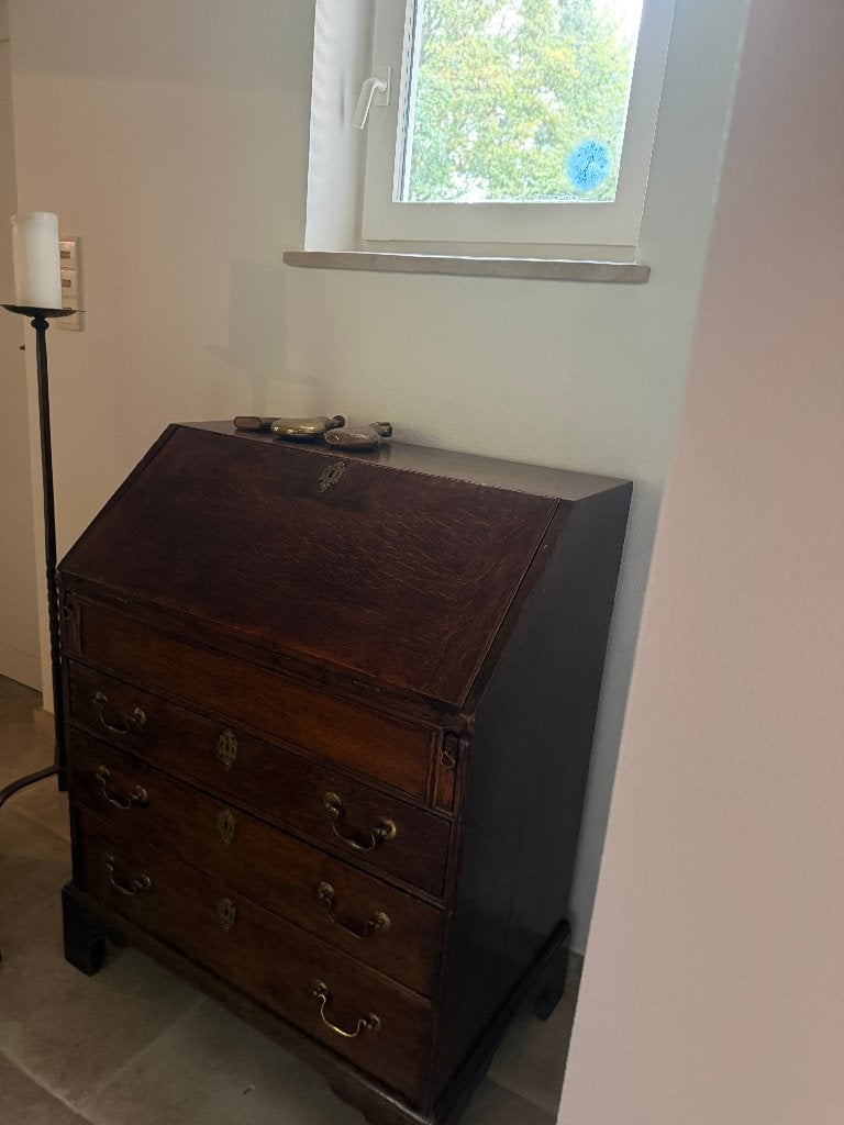 cabinet de secrétaire, Enlèvement